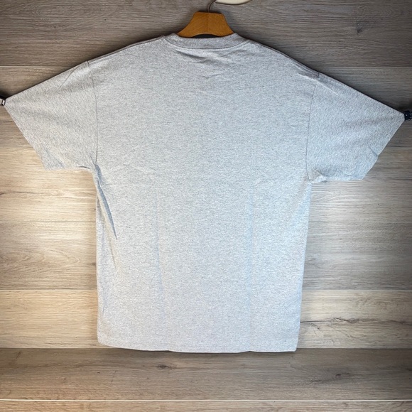 Grizzly Griptape T-Shirt OG Bear Gray & Black Short Sleeve tee Men's Large NWOT - Picture 5 of 5